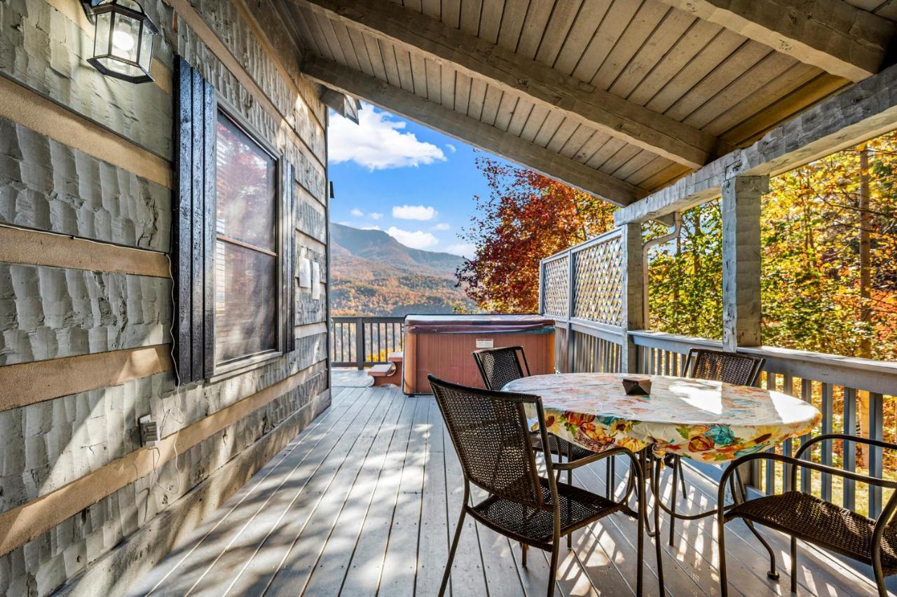 Barenberg Cabin - Secluded Unobstructed Panoramic Smoky Mountains View With Two Master Suites, Loft Game Room, And Hot Tub Gatlinburg Zewnętrze zdjęcie