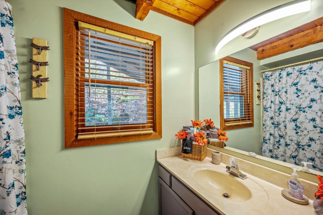 Barenberg Cabin - Secluded Unobstructed Panoramic Smoky Mountains View With Two Master Suites, Loft Game Room, And Hot Tub Gatlinburg Zewnętrze zdjęcie